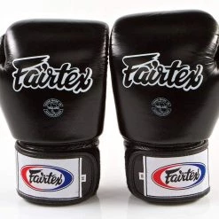 Fairtex Muay Thai Style Gloves Solid Black Kickboxing & Mauy Thai